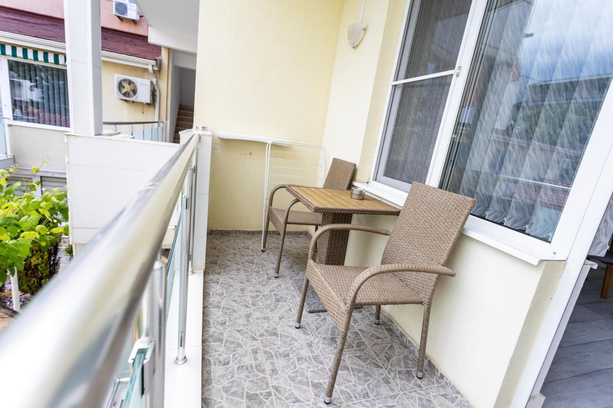 Guest House Desi - Къща За Гости Деси Bałczik Zewnętrze zdjęcie