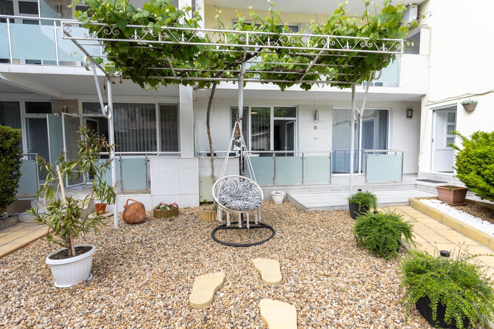 Guest House Desi - Къща За Гости Деси Bałczik Zewnętrze zdjęcie